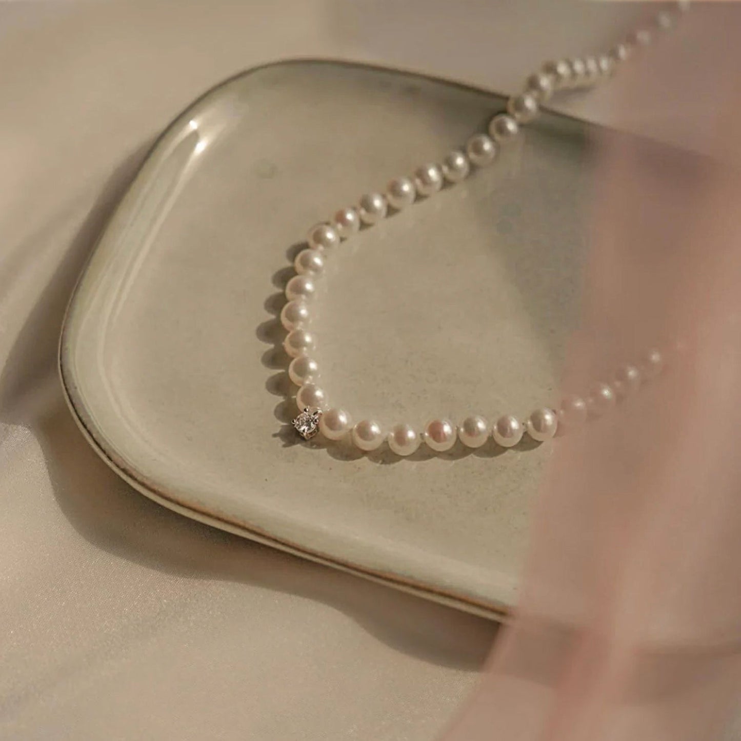 Pearl Necklace Choker with Solitaire CZ Diamond