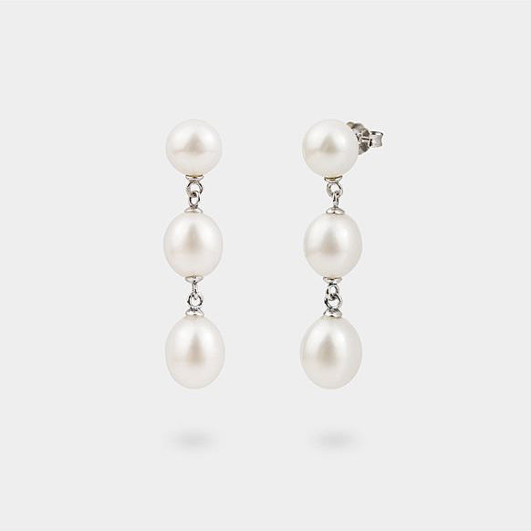 Dangling Trio Pearl Earrings in 925 Silver