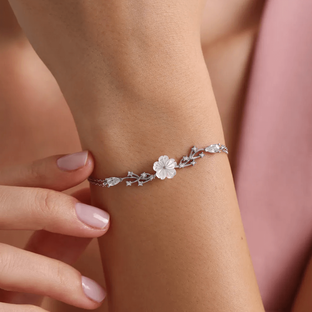 Petite Magnolia Flower Bracelet Rose Gold Plated Chain