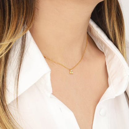 Three Stone Necklace Natural DIAMONDS in Gold