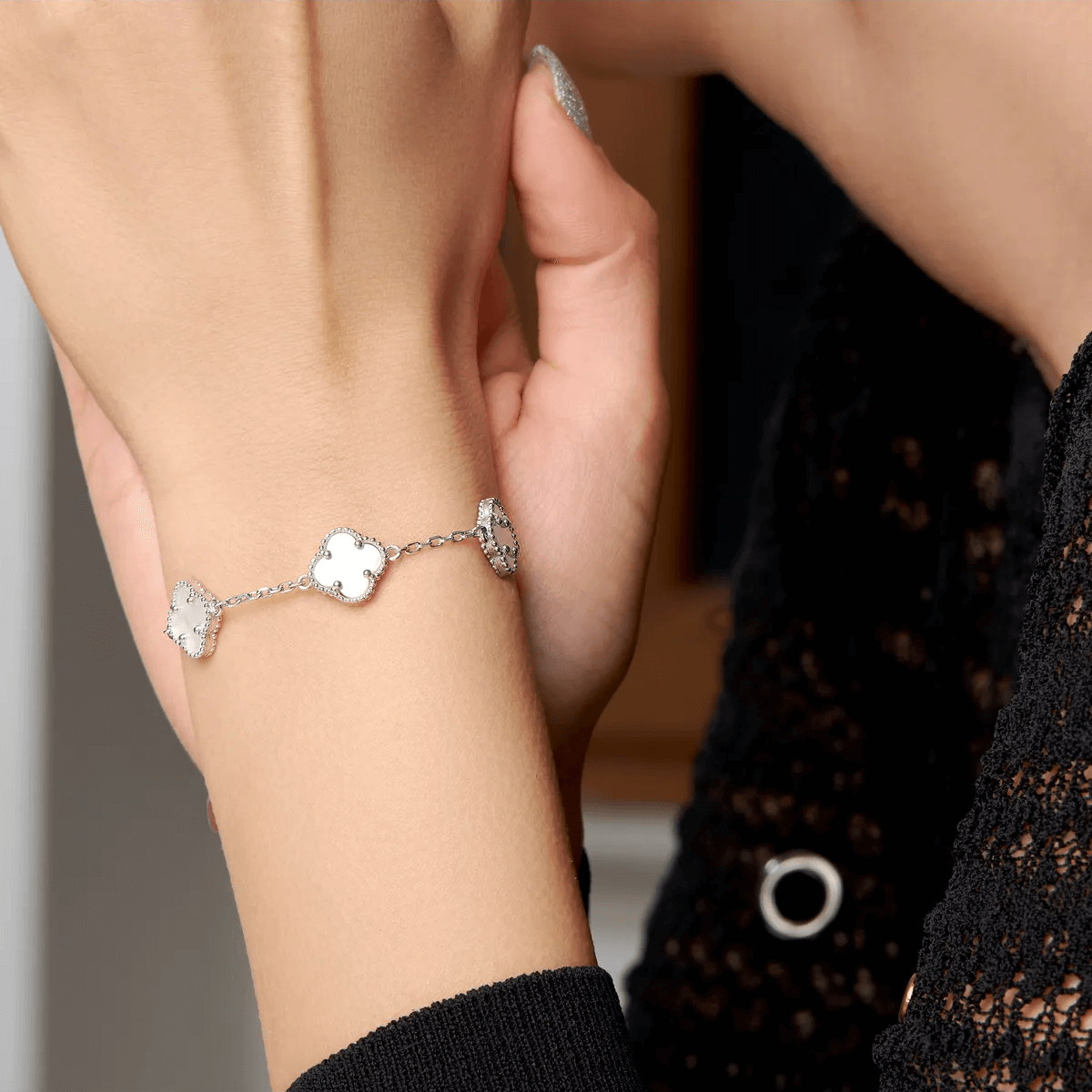 Triple Mother of Pearl Clover Charm Bracelet 925 Silver