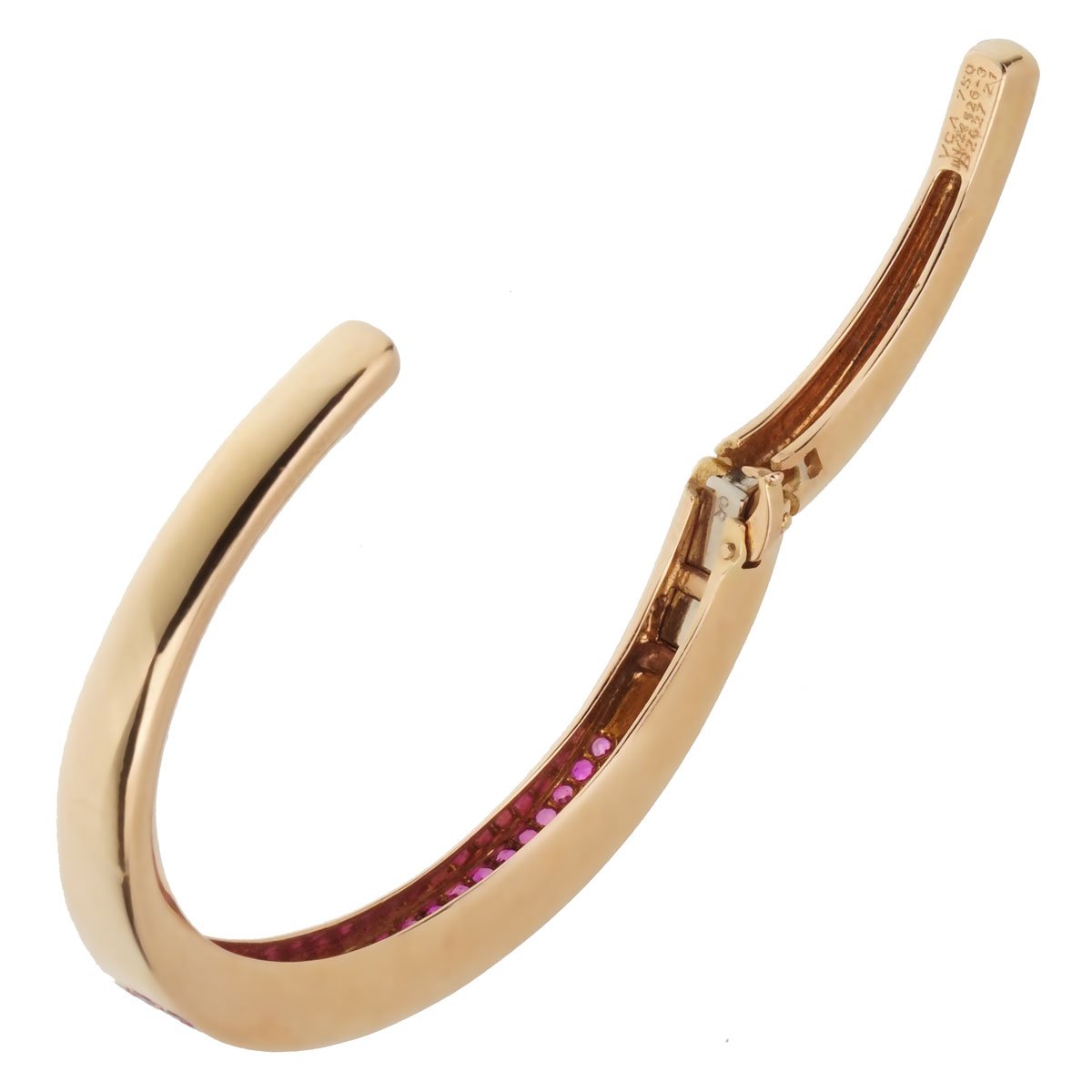 Vathtn Clthteef & Arpels Pink Sapphire 18k Rose Gold Bangle