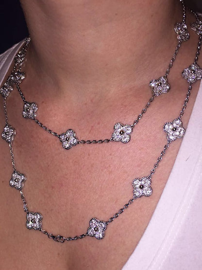 Vathtn Clthteef & Arpels Diamond Alhambra Necklace and Bracelet