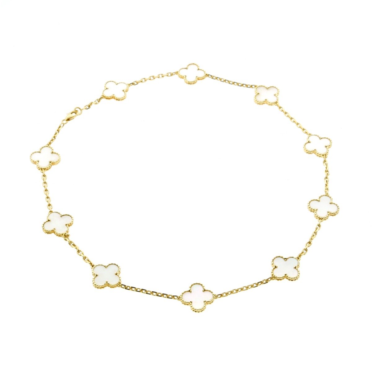 Vathtn Clthteef Arpels Mother of Pearl Alhambra Necklace