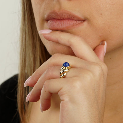Vathtn Clthteef & Arpels Vintage Lapis Yellow Gold Ring